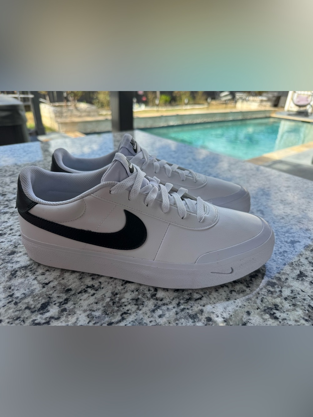 Nike White Leather Sneakers with Black Swoosh and Black Heel Tab court